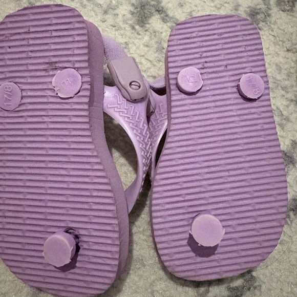 Kids Purple Sandals with Bow - Picture 2 of 2